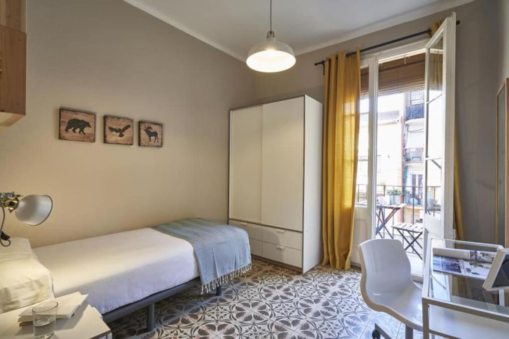 Appartamento Bebarceloner Sants Apartments- 3 Bedroom