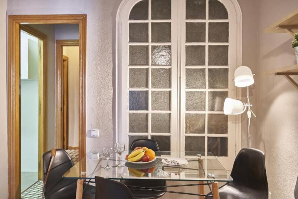 Bebarceloner Sants Apartments- 3 Bedroom Appartamento *