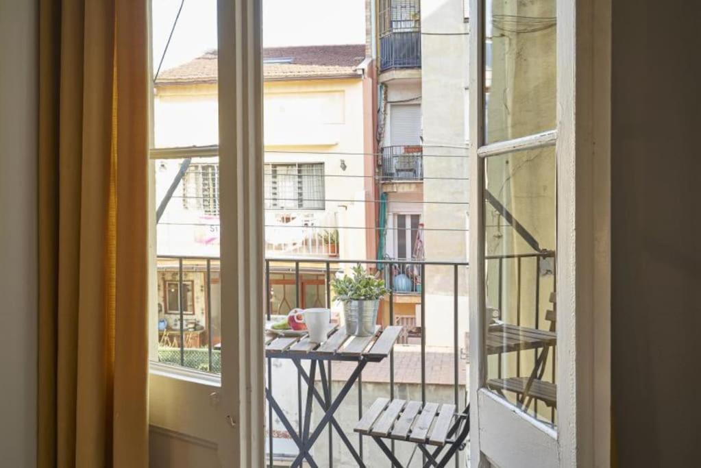 Bebarceloner Sants Apartments- 3 Bedroom Appartamento Barcellona